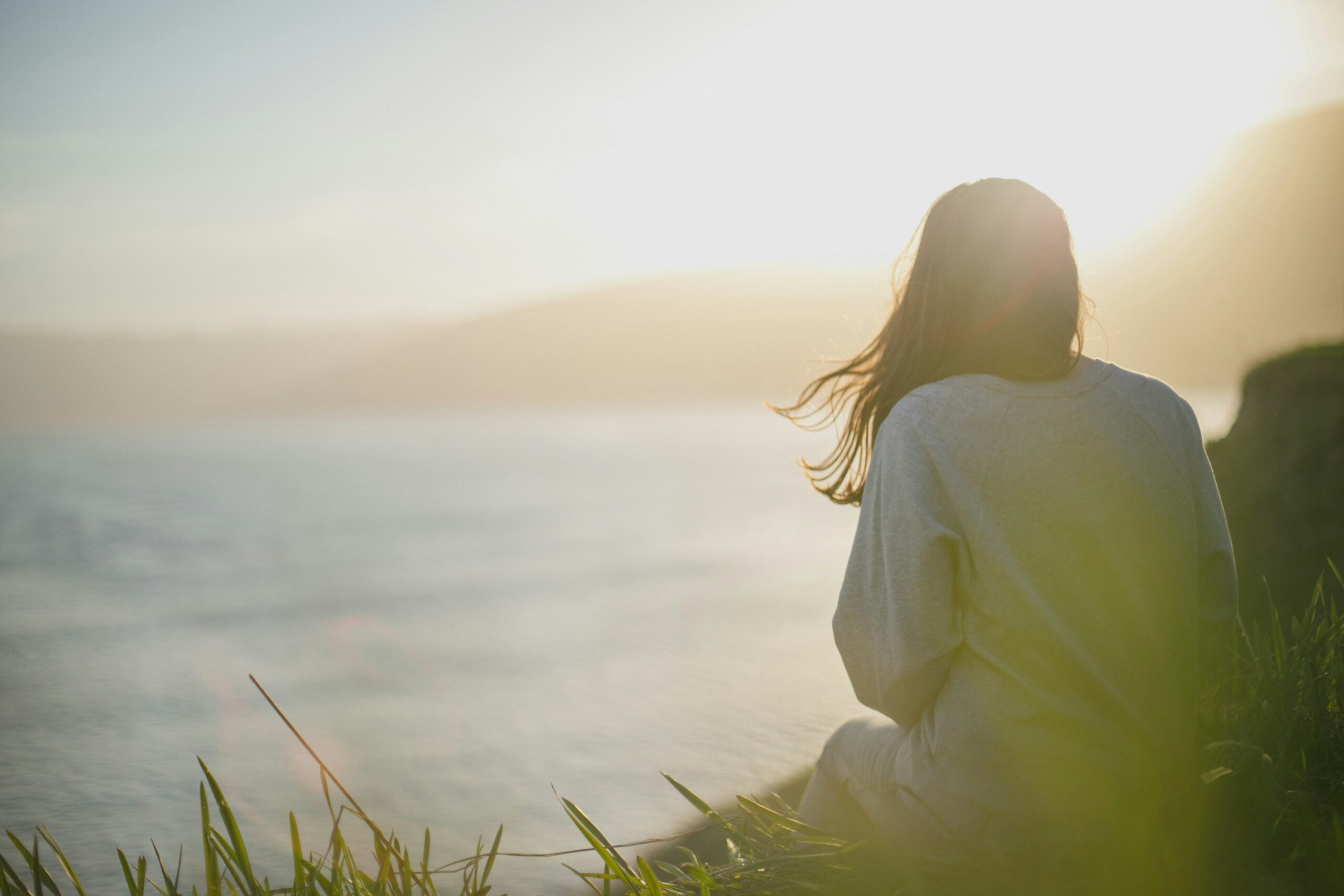 anxious attachment coaching, women looking out to ocean